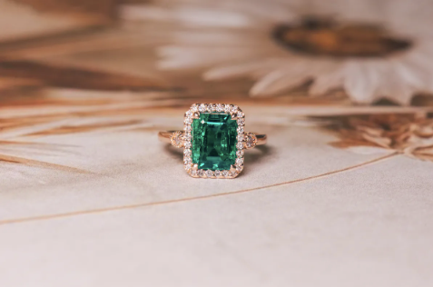 Why Are Couples Choosing Unique Green Gemstones for Engagement&hellip;